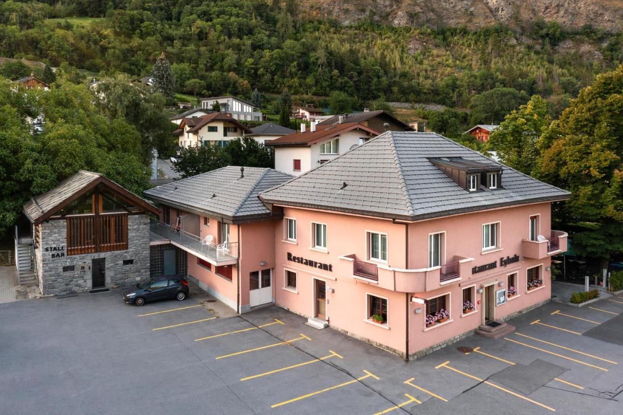 Hotel-Restaurant Eyholz Visp Exterior foto