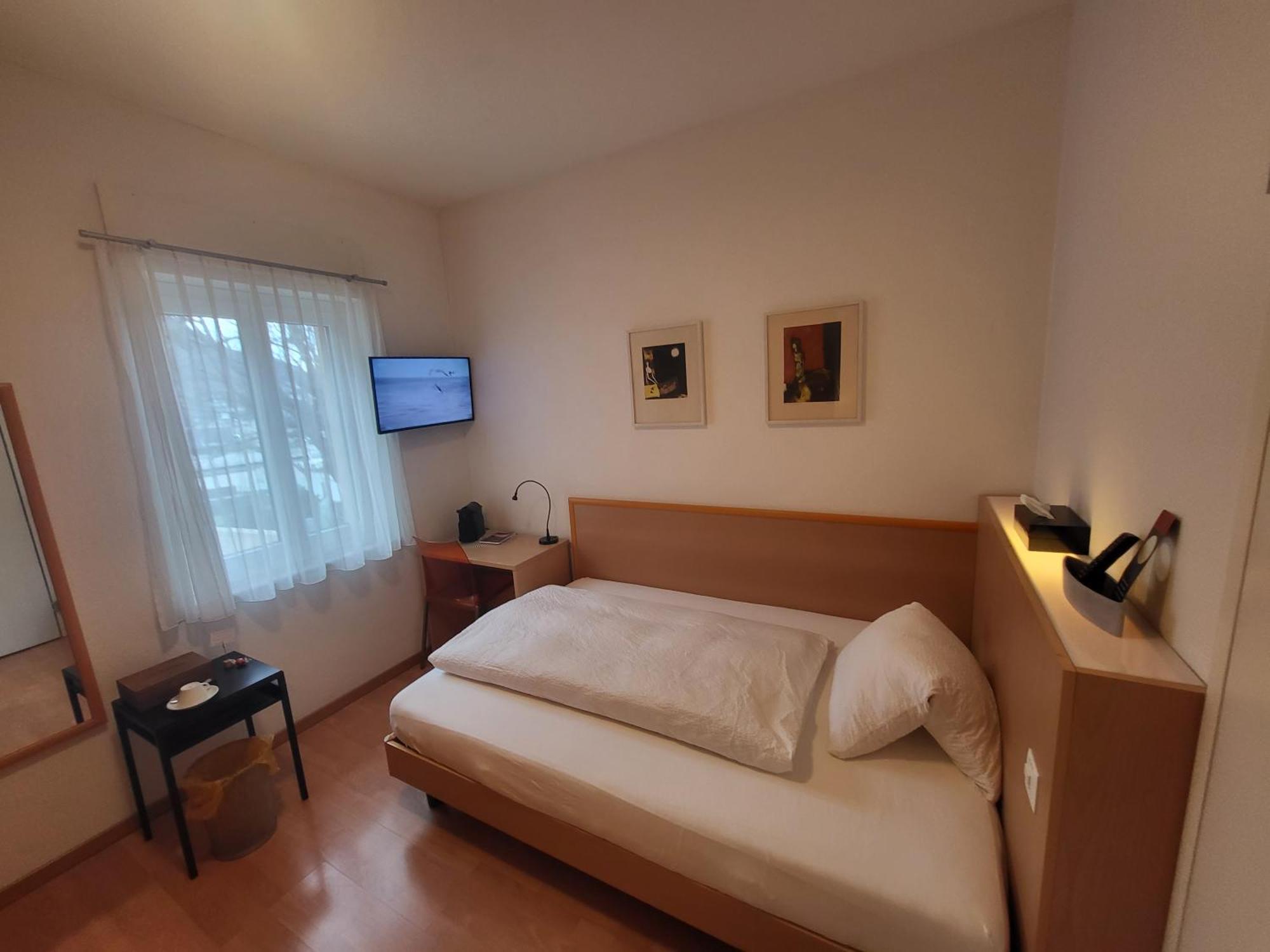 Hotel-Restaurant Eyholz Visp Habitación foto